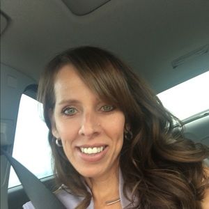 Meet your Posher, Renee